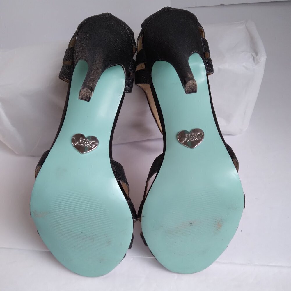 Betsey Johnson Black Suede Silver Glitter Cut Out Stiletto TStrap Sandals Sz 9.5 - Picture 6 of 13